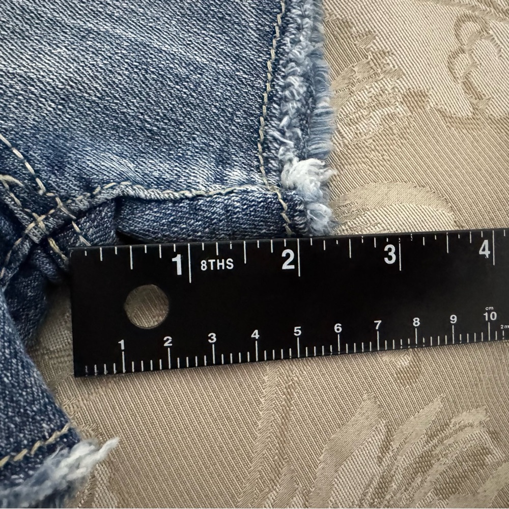 Vanilla Star Blue Denim Jean Shorts With Lace Inserts Size 5 - Picture 6 of 6